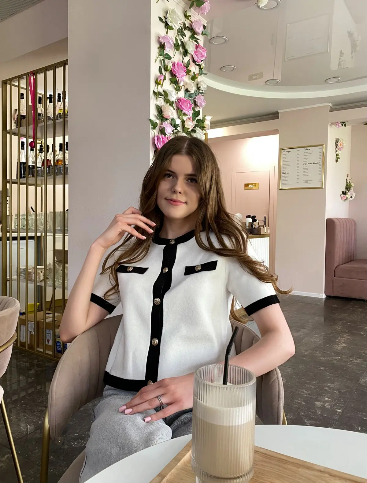 Kseniya Savitskaya, private Russian teacher